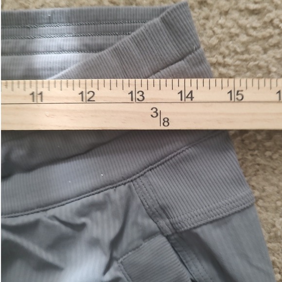 Lululemon Gray Striped Athleisure Pants Drawstring Waist Wide Leg Women's - Picture 2 of 5